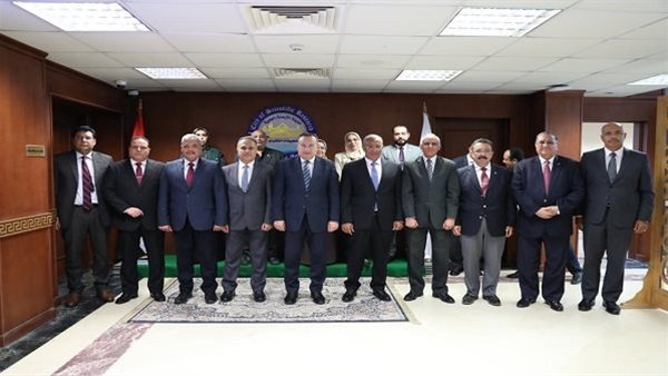 وزير التعليم العالي يقود خطة جديدة لتحويل المعرفة إلى منتجات.. 26 براءة اختراع و62 طلبًا و120 وحدة لدعم النماذج الأولية