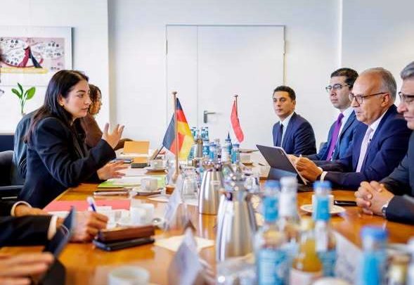 وزير الري: نسعى لشراكة استراتيجية طويلة الأجل بين مرفق المياه الأفريقي وألمانيا لدعم الأمن المائي بالقارة