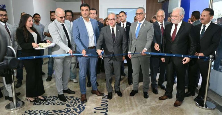 وزير الصناعة يشارك في فعاليات افتتاح خط إنتاج جديد بمصنع شركة يونيليفر "مشرق" للعناية الشخصية