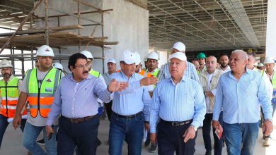 وزير النقل يتفقد مواقع العمل بالخط الأول من شبكة القطار الكهربائي