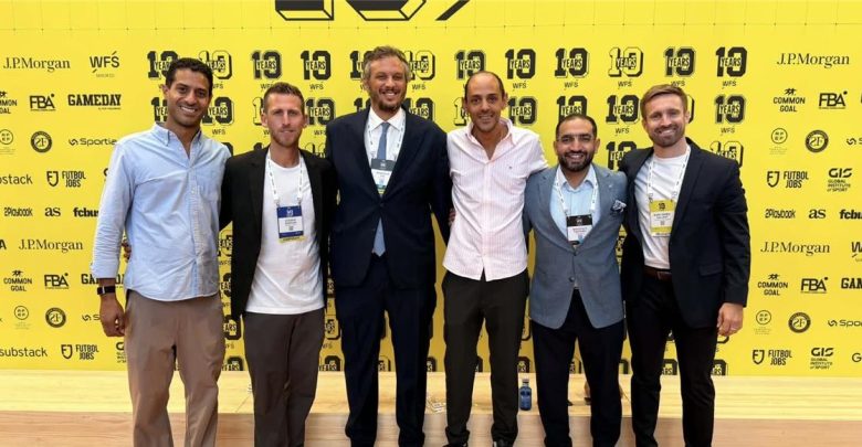وفد بيراميدز يشارك في فعاليات مؤتمر كرة القدم العالمية ويبحث التعاون مع بادالونا الإسباني