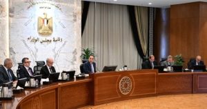 رئيس الوزراء يوجه برصد الشائعات حول موارد النقد الأجنبي في مصر