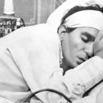 حسين كمال يكشف كواليس مشهد عبدالحليم حافظ بالمايوه في فيلم أبي فوق الشجرة