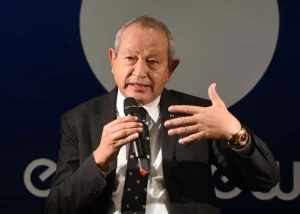 نجيب ساويرس يوضح أسباب تراجع سعر الذهب ويتحدث عن فرص ارتفاع عيار 21 في المستقبل