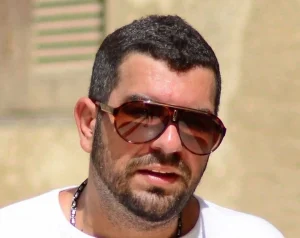 موعد ومكان جنازة الموزع طارق توكل بعد وفاته عن 48 عامًا