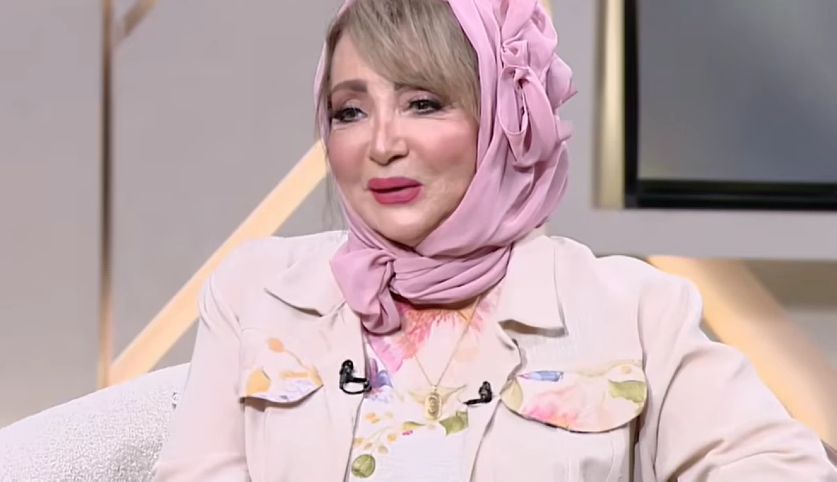 شهيرة توضح ملابسها المحتشمة وتعبر عن احترامها دون ارتداء الحجاب