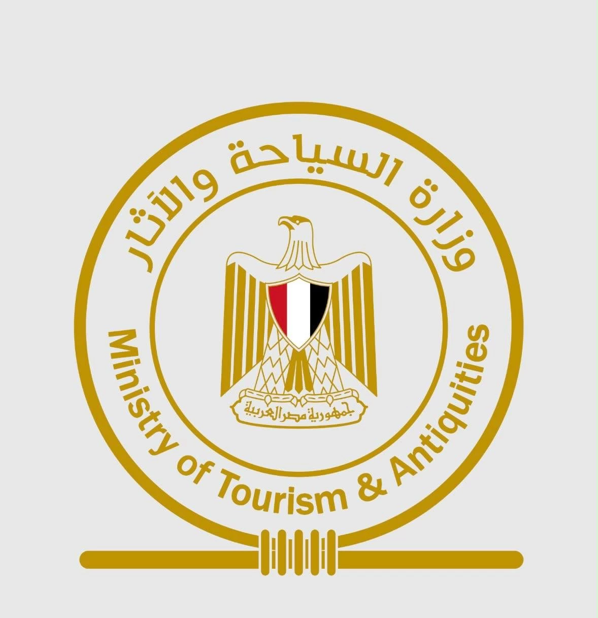 وزارة السياحة تصدر بياناً هاماً حول رحلات المعتمرين المصريين والتطورات الإقليمية