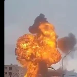 انفجار ضخم يهز صنعاء وفيديوهات متداولة تثير التساؤلات حول الحقيقة