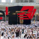 أمير سعودي يرد على مغرد هاجم المملكة ووصفهم بـ “حجاج موسم الرياض”
