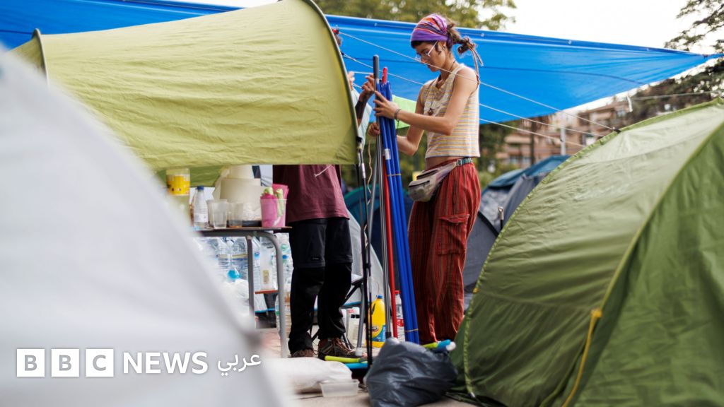 سانشيز يدعو لانتخابات مبكرة في إسبانيا بعد أزمة السكن ويرجع تعثر التدابير الحكومية إلى أسباب متعددة