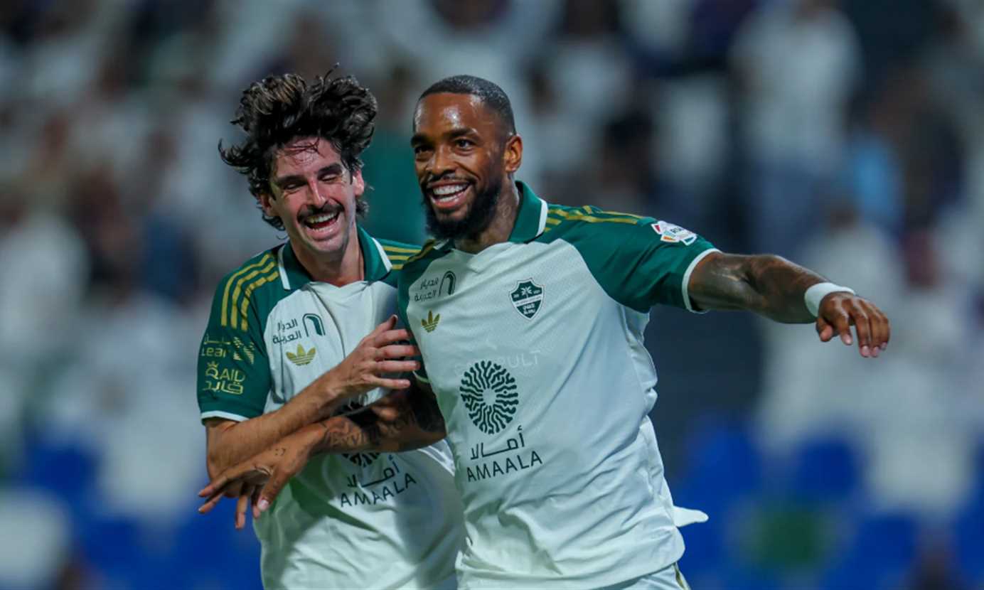 أهلي جدة يهزم الفتح 4-0 في الظهور الأول للسلامي ويكسر العقدة