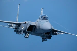 بوينغ تتعاقد على تسليم 22 مقاتلة F-15EX